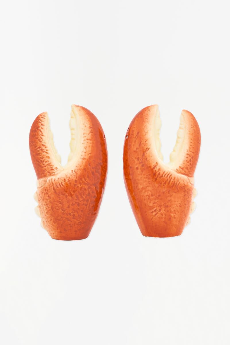Lobster claws salt and pepper shakers